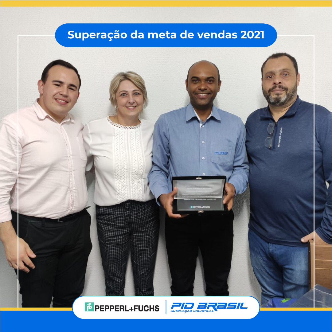 A PID Brasil recebeu uma placa de homenagem da Pepperl+Fuchs